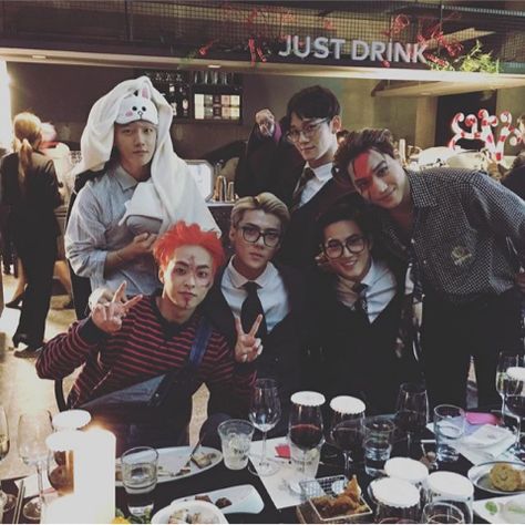 Exo Halloween costume Exo Suho, Chanyeol And Do, Halloween 2015, Lu Han, Kpop Exo, Exo Members, Exo Sehun, Oh Sehun, Exo K