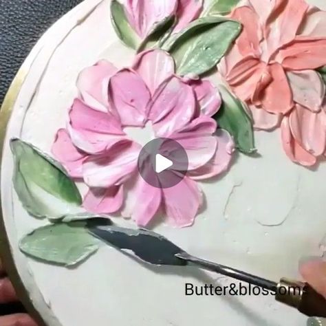 Cake Decorating With Palette Knife, Pallet Knife Flowers Cake, Palette Knife Cake Decorating, Pallet Knife Cake Decorating, Palette Knife Cake, Palette Knife Flowers, Palette Cake, Cake Flowers Tutorial, Cake Techniques