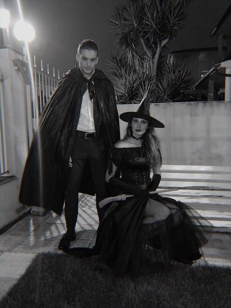 Underworld Costume Couple, Wizard And Witch Costume, Witch Costumes For Men, Witch Costumes Couples, Witchy Couple Costumes, Vampires Couple Costume, Wizard And Witch Couple Costume, Witch And Vampire Couple Costume, Witches Couple Costume