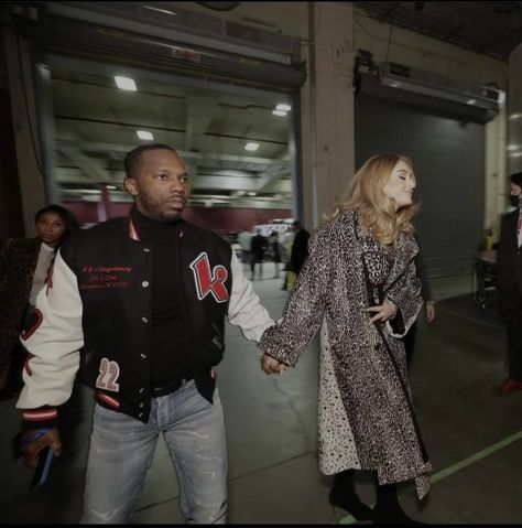 Adele And Rich Paul Kiss, Adele And Rich Paul, Adele Paparazzi, Adele Albums, Rich Paul, Paul Kiss, Adele Photos, Adele Adkins, Blue Butterfly Wallpaper