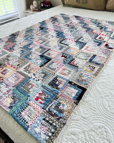 The Vintage Bluebirds | ***SOLD***Wow!!! This log cabin quilt is amazing!! Crib size with smaller scale blocks. No tears or broken fabrics. Backing is a soft… | Instagram Log Cabin Quilt Ideas, Crib Quilts, Needlework Ideas, Simple Quilts, Low Volume Quilt, Dottie Angel, Strip Piecing, Log Cabin Ideas, Log Cabin Quilt Pattern