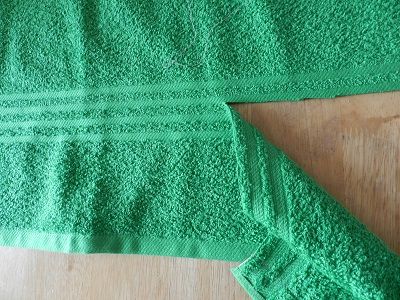 Make Your Own Towel Wrap | Sew Sew Neat How To Make A Towel Wrap, Bath Towel Wrap Diy How To Make, Diy Towel Wrap For Women, Towel Wrap Diy How To Make, Diy Towel Wrap, Neat Kitchen Ideas, Swim Wrap, Crochet Blanket Stitch Pattern, Cheap Diy Crafts