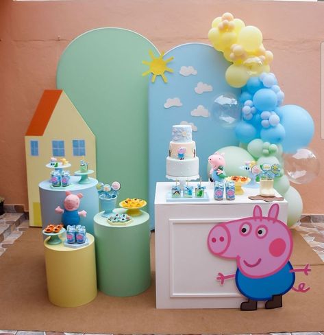 George Pig Birthday Party, George Pig Party, Peppa Pig Birthday Decorations, George Pig Birthday, Peppa Pig Birthday Party Decorations, George Peppa, Papa Pig, Infant Photos, Pig Birthday Party