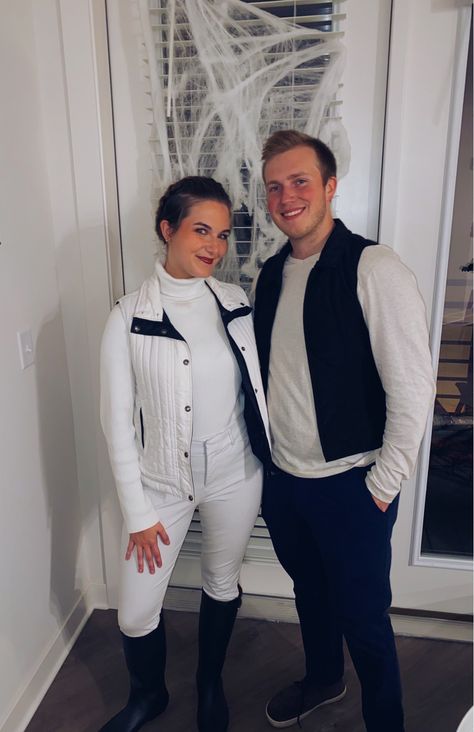 Han and Leia Halloween costume Mandolorian Couples Costume, Leia Costume Diy Women, Easy Diy Star Wars Costume, Diy Leia Costume, Couples Costumes Star Wars, Princess Leia Diy Costume, Diy Leia Costume For Women, Leia Hoth Costume, Han Solo And Leia Costume