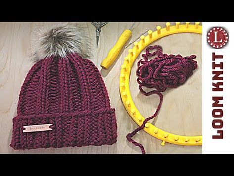 Loom Knitting Patterns Hat, Loom Knitting For Beginners, Round Loom Knitting, Circle Loom, Loom Hats, Loom Knitting Stitches, Loom Knit Hat, Loom Crochet, Round Loom