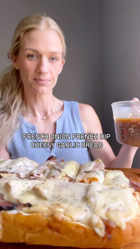 Andrea | 😍French Onion French Dip Garlic Cheesy Bread😍 (TRY THIS ONE!!! It was truly amazing and EASY!!) 1. In a separate bowl add: 3/4 cup… | Instagram French Onion French Dip Garlic Bread, French Onion Garlic Bread, Garlic Cheesy Bread, Onion Bread, French Onion Dip, Cheesy Garlic Bread, Cheesy Bread, Onion Dip, Lunch Food