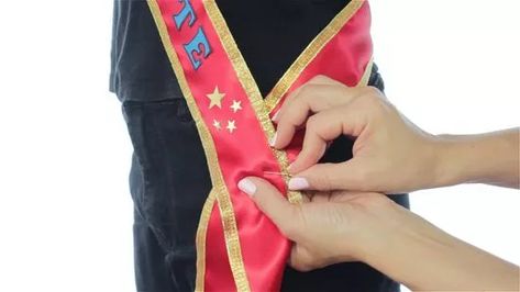 How to Make a Sash: 12 Steps (with Pictures) - wikiHow Diy Sash, Cheer Sash, Pageant Sashes, Senior Sash, Birthday Sash, Bride To Be Sash, Craft Market, Halloween Bash, 12 Steps