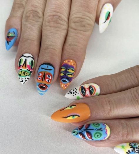 Dominican Republic Aesthetic, Cool Nails, Nail Design Glitter, Funky Nail Art, Retro Nails, Hippie Nails, Abstract Nail Art, London Nails, Aesthetic Nails