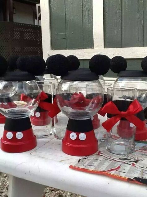 Mickey Mouse Centerpiece Ideas 1st Birthdays, Mickey Mouse Candy Boxes, Mickey Mouse Treats, Mickey Mouse Centerpiece, Minnie Mouse Birthday Theme, Mickey Mouse Birthday Decorations, Mickey 1st Birthdays, Twodles Birthday, Mickey Mouse Themed Birthday Party