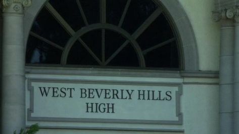 80s Beverly Hills, Beverly Hills High School, Rodeo Drive Beverly Hills, Beverly Hill, Beverly Hills 90210, Go To New York, Rodeo Drive, 90s Nostalgia, Me Tv