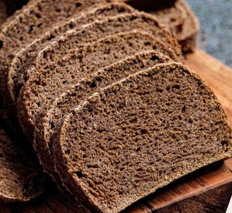 This teff and buckwheat sourdough bread has similar flavor and texture of a rye pumpernickel bread but its gluten free and began friendly Gluten Free Pumpernickel Bread Recipe, Gluten Free Cannoli Recipe, Sourdough Pumpernickel Bread Recipe, Sourdough Pumpernickel, Gluten Free Hamburger Buns Recipe, Gluten Free Sourdough Bread Recipe, Pumpernickel Bread Recipe, Dairy Free Custard, Gluten Free Cracker Recipe