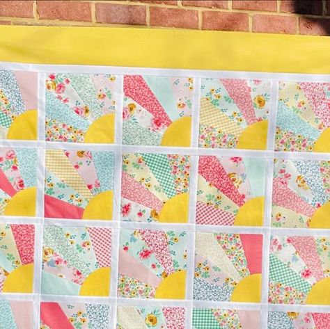 Tracy Hansen on Instagram: "My Little Bit Of Sunshine quilt top is done!! ☀️ So bright and happy and the sun even peaked out for a couple of minutes today so I can get a picture. It was so much easier than I thought it was going to be. I just love it. Pattern: A Little Bit of Sunshine from MSQC Fabric: Spring Gardens from @rileyblakedesigns Bella solids Marigold Template: 10 inch Dresden from MSQC As always, follow the link in my bio for 15% off your order one time in January! #msqcshowandtell #msqcpartner @missouriquiltco" You Are My Sunshine Quilt, Marigold Template, Sunshine Quilt, Spring Gardens, Dresden Quilt, Solid Quilt, You Are My Sunshine, Spring Garden, Quilt Top