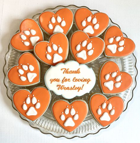 https://flic.kr/p/2jmCYZo | Veterinarian Thank You Cookies Cookies For Veterinarian, Veterinarian Cookies Decorated, Congrats Cookies, Flooded Cookies, Chocolate Cookie Bars, Cook Art, Thank You Cookies, Flooding Cookies, Decorating Cookies