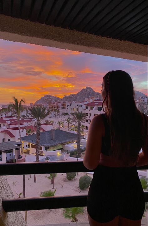 sunset inspo pictures photoshoot photography inspiration Cabo San Lucas Mexico Aesthetic, Los Cabos Mexico Pictures, Mango Deck Cabo San Lucas, Los Cabos Mexico Aesthetic, Cabo San Lucas Outfits Summer, Cabo Mexico Aesthetic, Cabo San Lucas Aesthetic, Cabo Girls Trip, Los Cabos Mexico Outfits