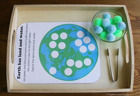 Free Earth Day Printables and Montessori-Inspired Earth Day Activities April Lesson Plans, Earth Activities, Montessori Geography, Earth Week, Montessori Practical Life, Earth Day Crafts, Montessori Ideas, Earth Day Activities, Spring Preschool