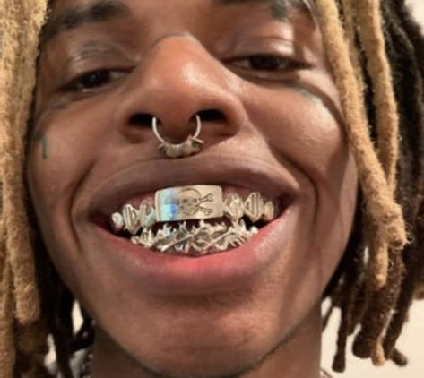 Septum Piercing Men, Y2k Outfits Men, Grillz Teeth, Grunge Jewelry, Tooth Gem, Black Art Painting, Rap Aesthetic, Gold Aesthetic, Phone Wallpaper Images