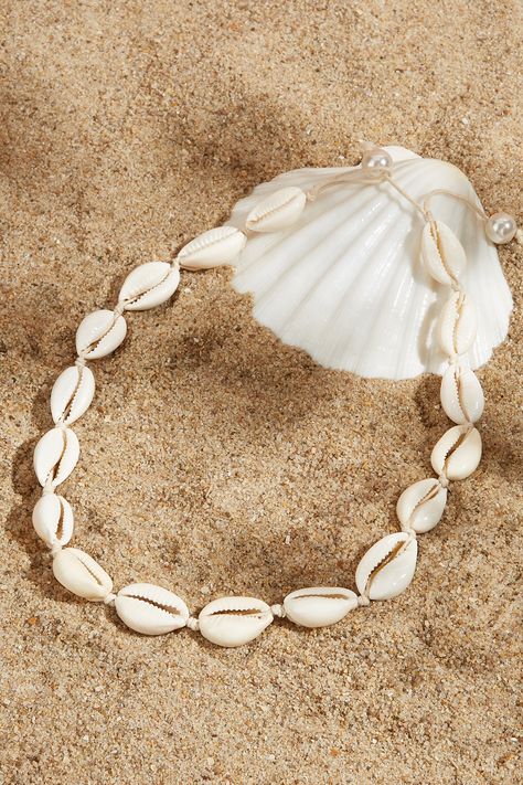 Embrace summer vibes with our Cowrie Shell Choker Necklace. Reminiscent of sun-soaked beach days, this accessory is the perfect touch of coastal charm. Product code: CAC01E3M018CC Features:  Material: 100%OTHERFIBRES. Beachwear Dresses, Coastal Jewelry, Preppy Jewelry, Shell Choker, Swim Ring, Affordable Swimwear, Coastal Charm, Make Memories, Cowrie Shell