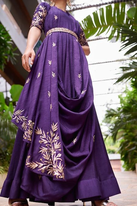 Anarkali With Belt, Purple Anarkali, Purple Belt, Drape Gowns, Indian Bridal Lehenga, Indian Gowns, Belt For Women, Cocktail Gowns, Designer Party Wear Dresses