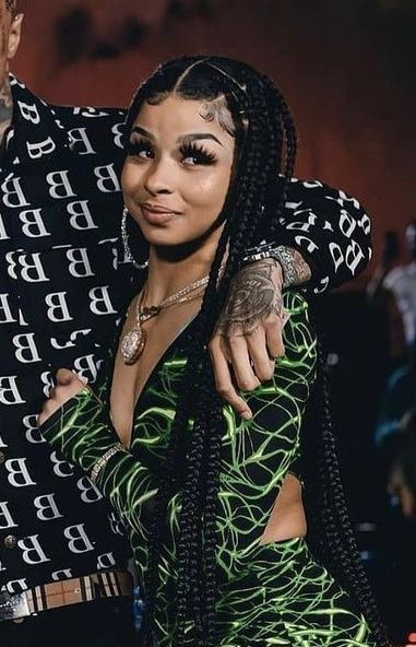 Chrisean rock Chrisean Rock Aesthetic, Chrisean Rock Hairstyles, Chriseanrock Old Pics, Chrisean Rock Wallpaper, Chrisean Rock Braids, South Central Baddies, Chrisean And Blueface Pictures, Chrisean Rock Photoshoot, Chrisean Rock And Blue Face Pictures