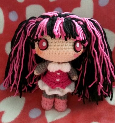 Amigurumi Draculaura doll - free crochet pattern // Amigurumi Drakulaura baba (Monster High) - ingyenes horgolásminta // Mindy - craft tutorial collection // #crafts #DIY #craftTutorial #tutorial Crochet Monster High, Amigurumi Baba, Amigurumi Minta, Pola Amigurumi, Kawaii Crochet, Fun Crochet Projects, Diy Crochet Projects, Monster High Dolls, Amigurumi Free Pattern