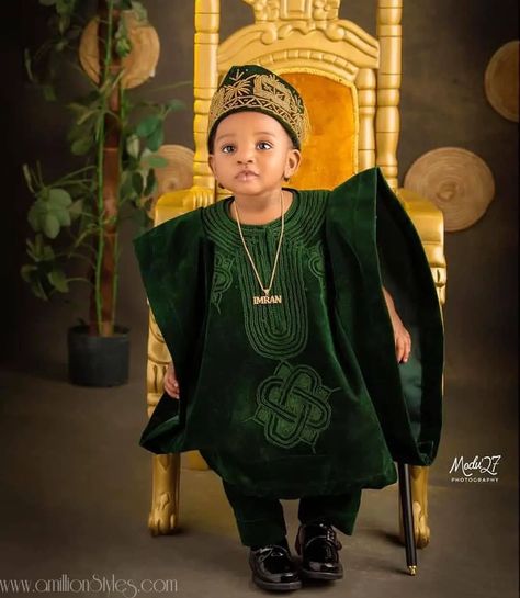 Traditional Dress For Boy, Ankara Suit, Ankara Styles For Kids, Agbada Design, Traditional Suit, African Dresses For Kids, African Dashiki, Culture Clothing, African Children