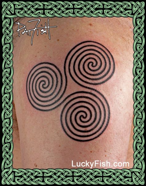 Celtic Triple Spiral Tattoo by Pat Fish Spirals Tattoo, Celtic Band Tattoo, Spiral Tattoo, Crest Tattoo, Celtic Tattoo Designs, Spiral Tattoos, Celtic Knot Tattoo, Celtic Cross Tattoos, Triple Spiral