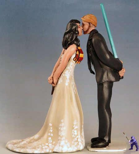 Geek Wedding Cake, Nerdy Wedding Cakes, Star Wars Wedding Cake, Gamer Wedding, Star Wars Wedding Theme, Nerd Wedding, Geeky Wedding, Nerdy Wedding, Harry Potter Wedding Theme