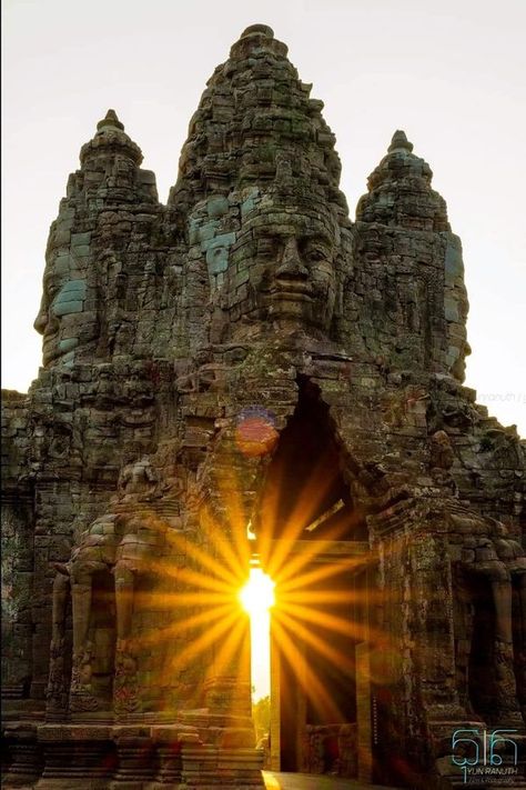 Archaeology and Ancient Worlds | CAMBODIA🇰🇭🐉Beautiful Tonle Um, one of the five gates built in the reign of King Jayavarman VII in the late 12th century in Bayon art style, i... | Facebook Ankor Watt, Jayavarman Vii, Angkor Wat Cambodia, Angkor Wat Temple, Ancient Mysteries, Angkor Wat, 12th Century, Angkor, Archaeology