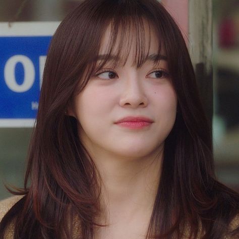 business proposal kdrama icon Shin Hari, Long Hairstyles With Layers, Hairstyles With Layers, Hairstyles For 2023, Watch Big, Long Haircuts, Follow Tiktok, Bangs With Medium Hair, Kim Sejeong