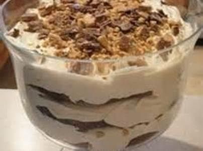 Chocolate Mocha Trifle, Mocha Trifle, Cookie Trifle, Freezer Desserts Recipes, Brownie Trifle Recipe, Freezer Desserts, Cake For Him, Birthday Cake For Him, Chocolate Mocha