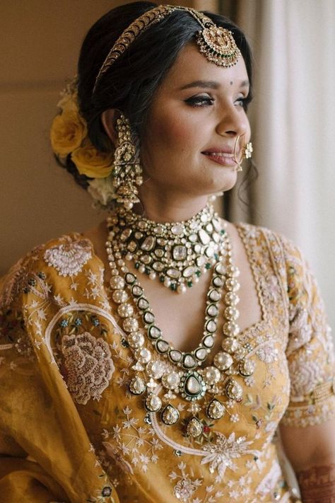 We have collected latest bridal necklace designs for brides for weddding functions. from gold necklace designs to pearl bridal necklace deisgns, we have many designs. #shaadisaga #indianwedding #bridalnecklaceset #bridalnecklacelightweight #bridalnecklacesetweddings #bridalnecklacesetindian #bridalnecklacesimple #bridalnecklacediamond #bridalnecklaceindiangold #bridalnecklacerosegold #bridalnecklacevintage #bridalnecklacedainty #bridalnecklacelayered #bridalnecklacemoderngold #bridalnecklaceboho Mummy Hairstyles, Aesthetic Jewelry Photography, Jadau Jwellery, Indian Brides Jewelry, Polki Necklace Set, Bridal Jewelry Sets Brides, Bridal Jewellery Inspiration, Wedding Jewelry Sets Bridal Jewellery, Kundan Jewellery Bridal