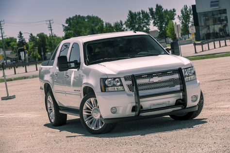 Chevy Avalanche Lifted, Chevy Avalanche, Diy Solar, Front End, Chevy, Suv Car, Cowboy, Solar, Dress Up