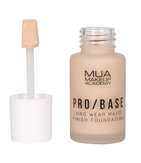 Mua Makeup Academy, Long Wear Foundation, Travel Toothpaste, Low Alcohol Drinks, Too Faced Foundation, Mua Makeup, Polish Recipes, Matte Foundation, Caribbean Recipes