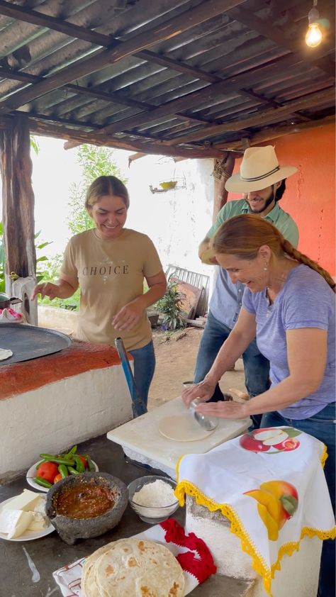 Flour Tortillas, Tortillas, Food Truck, Flour, Dough