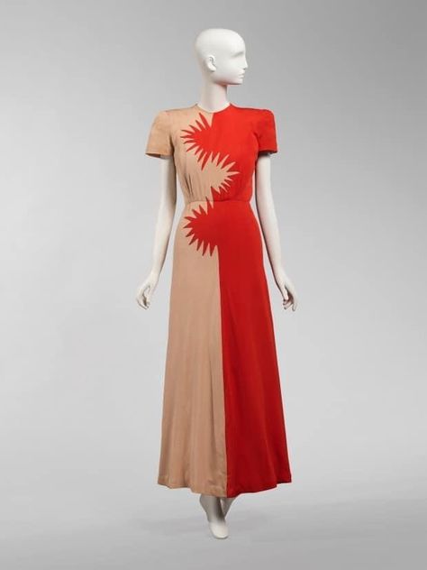 1940s Evening Dresses, Orange Evening Dresses, Yellow Evening Dresses, Grey Evening Dresses, Chicago History Museum, Silk Evening Dress, Gold Evening Dresses, Hollywood Costume, Hollywood Dress