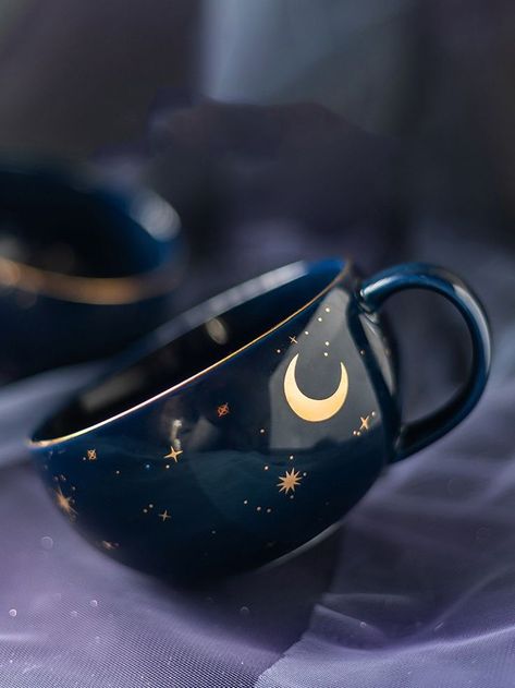 Night Time Sky, Aesthetic Finds, Celestial Wedding Theme, Cups Kitchen, Kitchen Wear, Drink Shop, The Starry Night, Kitchen Ware, Cute Cups