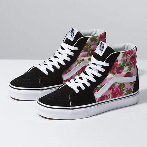 Romantic Floral Sk8-Hi Tennis Vans, Cute Vans, Tenis Vans, Vans Converse, Adidas Shoes Women, Sk8 Hi, Womens Shoes High Heels, Vans Sneakers, Classic Shoes