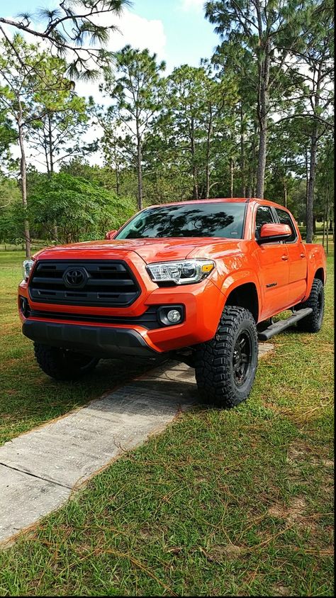 Toyota Tacoma Wallpaper, Country Future, Future Mood, Amatitlan, Toyota Tacoma Mods, 2023 Ram 1500, Tacoma Mods, Toyota Tacoma 4x4, Tacoma 4x4