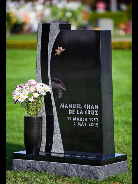 Monument Ideas, Granite Monuments, Grave Monuments, Grave Headstones, Tombstone Designs, Granite Headstones, Cemetery Monuments, Cemetery Decorations, Grave Decorations