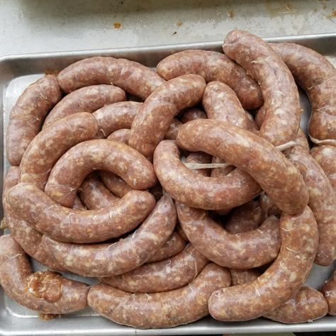 Smoked-Deer-Sausage-1 Venison Brats Recipe, Deer Sausage Recipe, Deer Tenderloin Recipes, Deer Burger Recipes, Deer Backstrap Recipes, Deer Sausage, Homemade Breakfast Sausage Recipe, Backstrap Recipes, Deer Steak