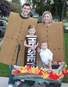 diy costumes #halloweencostumesforkids Diy Halloween Costumes For Kids, Boy Halloween Costumes, S'mores, Family Costumes, Theme Halloween, Family Halloween Costumes, Cute Halloween Costumes, Baby Halloween Costumes, Boy Costumes