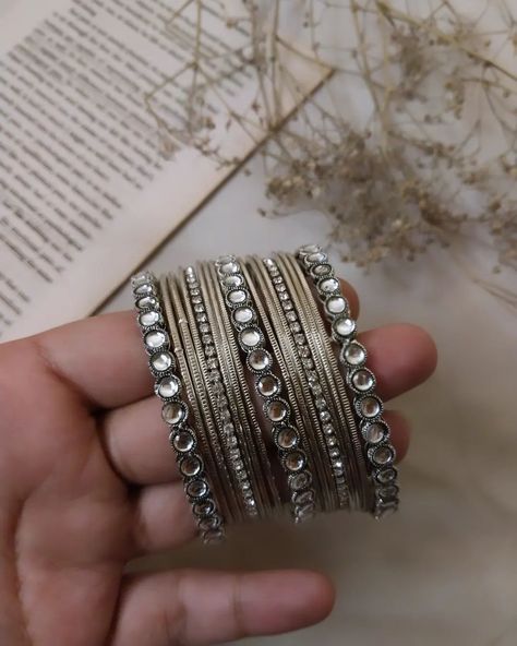 Chooriyon k Bagair Eid??? Na Mumkinn!! ✨️ Shop these exquisite bangke sets which are very limited in stock, visit website for more information and order placements link in bio Navratri Ideas, Desi Jewellery, Indian Accessories, Bangles Set, Bangles Jewelry Designs, Bangles Style, Visit Website, Bangle Set, Bangles Jewelry