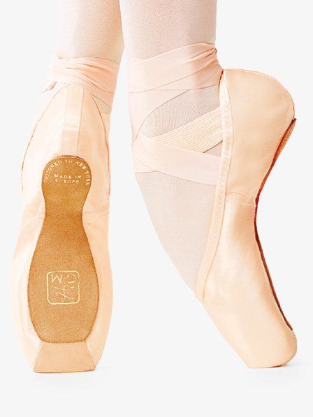 Gaynor Minden Pointe Shoes, Gaynor Minden, Colored Shoes, Glass Slippers, Discount Dance, Street Shoes, Soft Shoes, Ballet Pink, Pointe Shoes