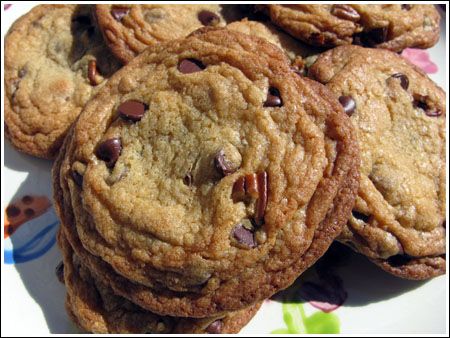 Latest Top 5 Chocolate Chip Cookies - Cookie Madness Giant Chocolate Chip Cookies, Tollhouse Chocolate Chip Cookies, Tollhouse Cookies, Giant Chocolate Chip Cookie, Giant Chocolate, Chocolate Chip Cookies Recipe, Cooks Illustrated, Best Chocolate Chip Cookie, Cookie Scoop