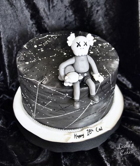 Kaws Cake, Birthday Cake Design, Graph Paper Designs, Crazy Cakes, Cake Designs Birthday, Birthday Cake, Baking, Cake, Birthday