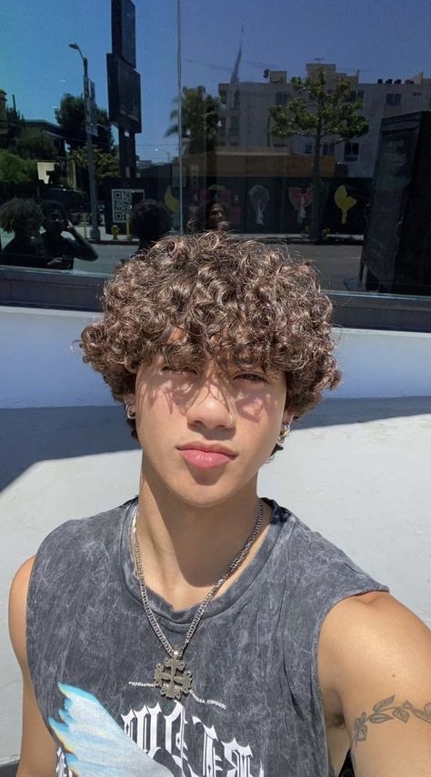 AR 💫 EMMETT 💫 Cut Hair Short, Curly Hair Taper, Perm Hair Men, Tight Curly Hair, Boys Curly Haircuts, Medium Curly Haircuts, Long Curly Hair Men, Mens Hairstyles Curly, Men's Curly Hairstyles