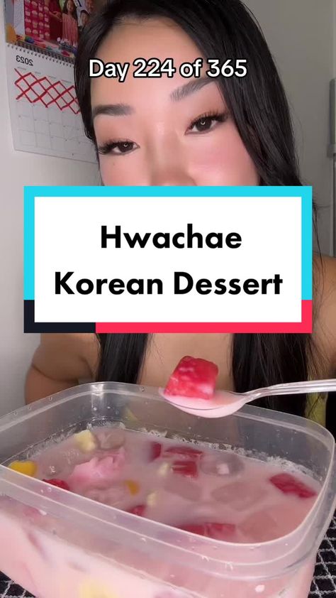 Hawachee Fruit Bowl, Korean Fruit Salad, Hwachae Fruit Bowl, Korean Fruit Bowl Milk, Korean Fruit Bowl, Breakfast Korean, Korean Fruit, Apartment Cooking, Chinese Deserts