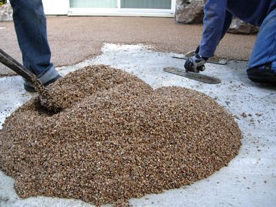 Pebble patio over concrete...saw it on DIY. It turned out really nice. Gotta try it on our old concrete patio. Pebble Patio, Driveway Resurfacing, Hardscape Patio, France House, Patio Stone, Old Concrete, Concrete Patio Makeover, Patio Floor, Concrete Resurfacing