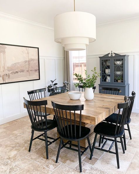 Harvest Tables, Black Chairs, Black Dining Room Chairs, Classic Dining Room, Dining Room Makeover, Black Dining Room, Dining Room Inspiration, Farmhouse Dining Room, Farmhouse Dining