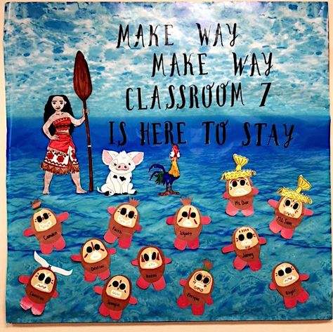 Moana, Pua, and Hei Hei bulletin board Moana Classroom Decorations, Disney Summer Bulletin Boards, Moana Door Decoration, Moana Door Decorations Classroom, Moana Classroom Door, Moana Bulletin Board Ideas, Moana Bulletin Board, Disney Theme Bulletin Board Ideas, Moana Classroom Theme